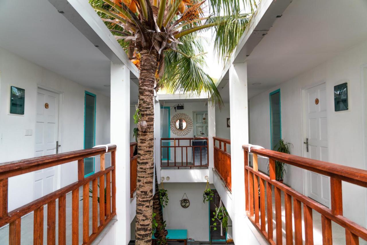 Sands Exotic Hotel & Spa Thulusdhoo Exterior photo